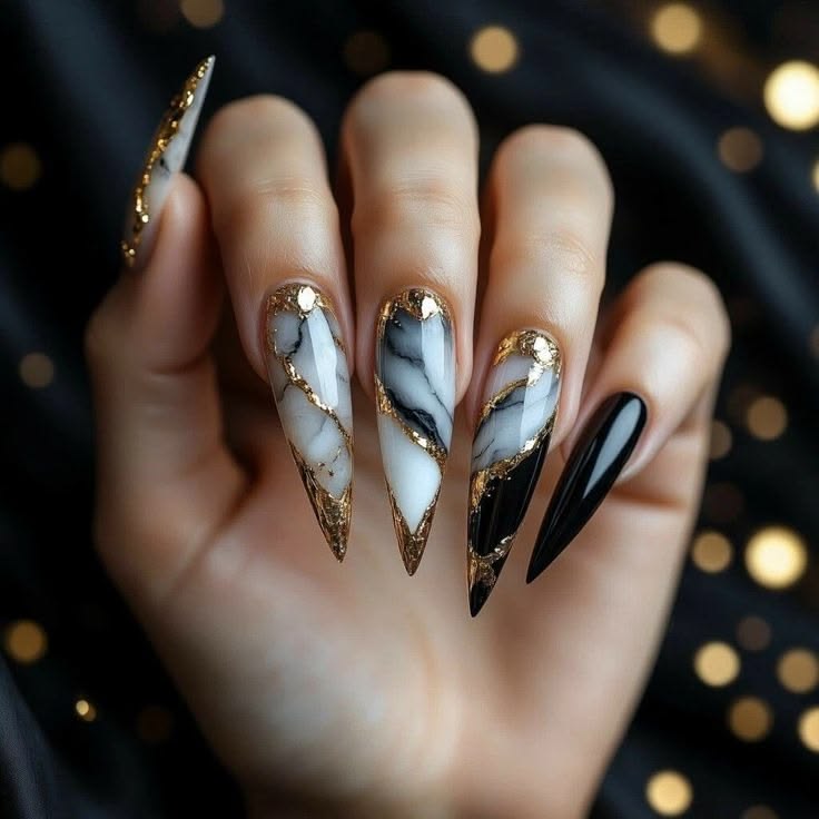Black and blue detailed nail art